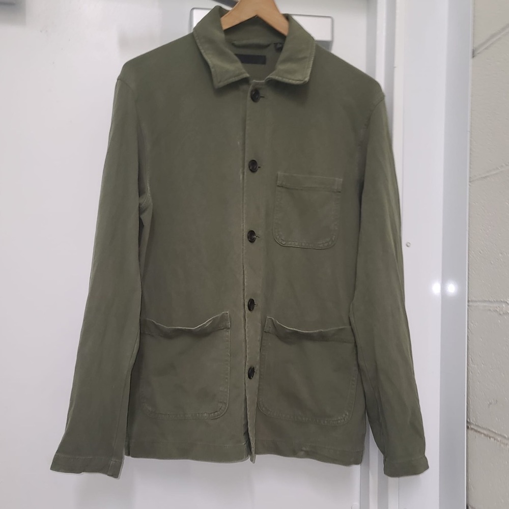 Uniqlo sweater - Picture 1 of 9